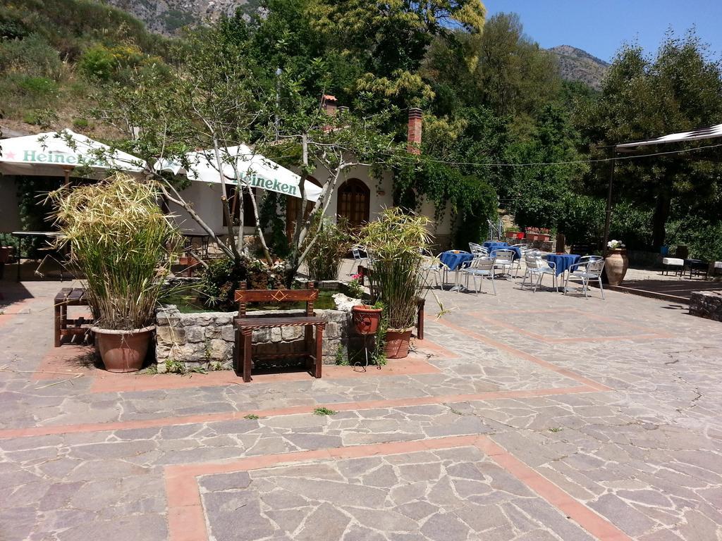 Agriturismo La Sorgente Delle Madonie Villa Polizzi Generosa Buitenkant foto