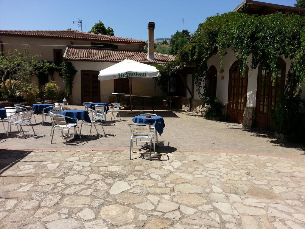 Agriturismo La Sorgente Delle Madonie Villa Polizzi Generosa Buitenkant foto